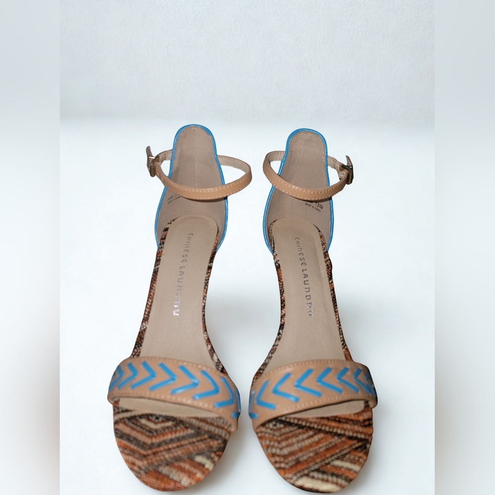 Chinese Laundry Tan and Blue Patterned Heels - Picture 2 of 7